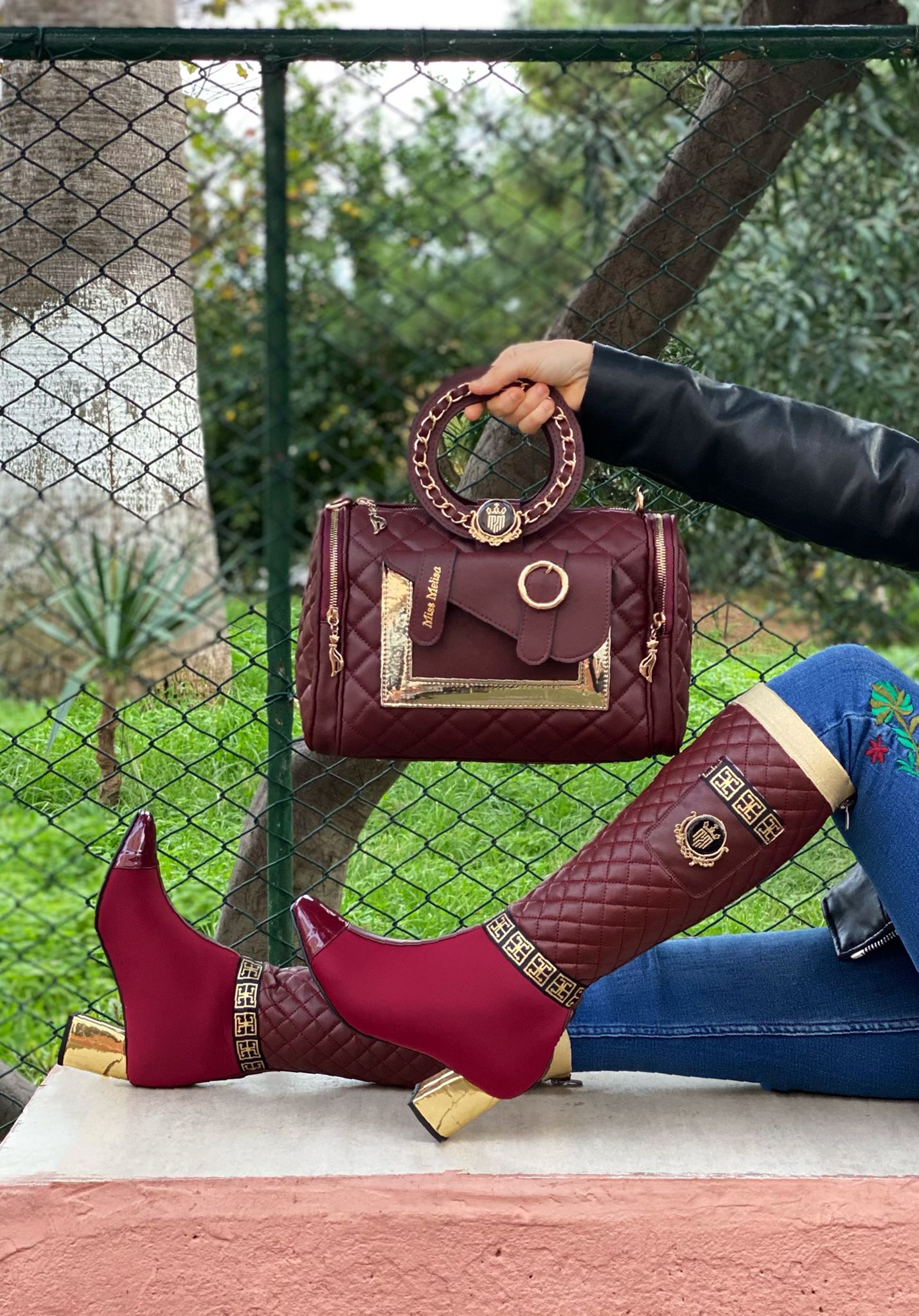 Burgundy Women's Boots & Purse Set