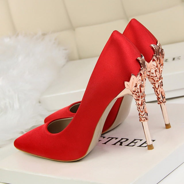 Metal Carved Thin Stiletto High Heel Pointed Toe Pumps