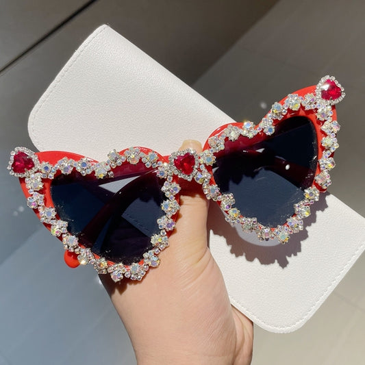 Retro Cat-Eye Crystal Rhinestone Heart Diamond Ladies Sunglasses